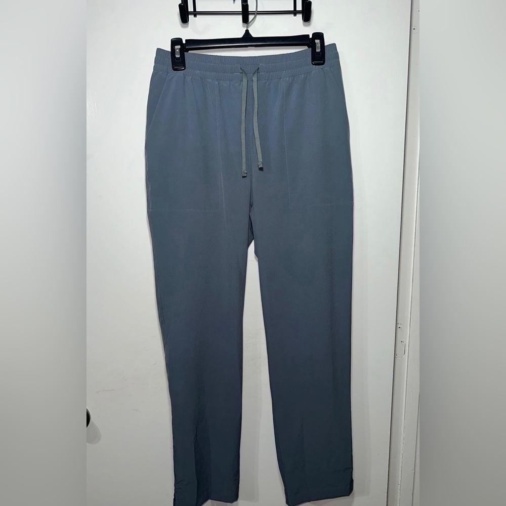 Patagonia Women's Fleetwith Plume Grey Pants Size: Small - Picture 4 of 8